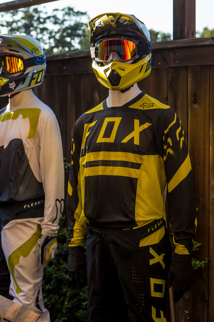 First Look 2018 Fox Motocross Line Motocross Videos Vital MX