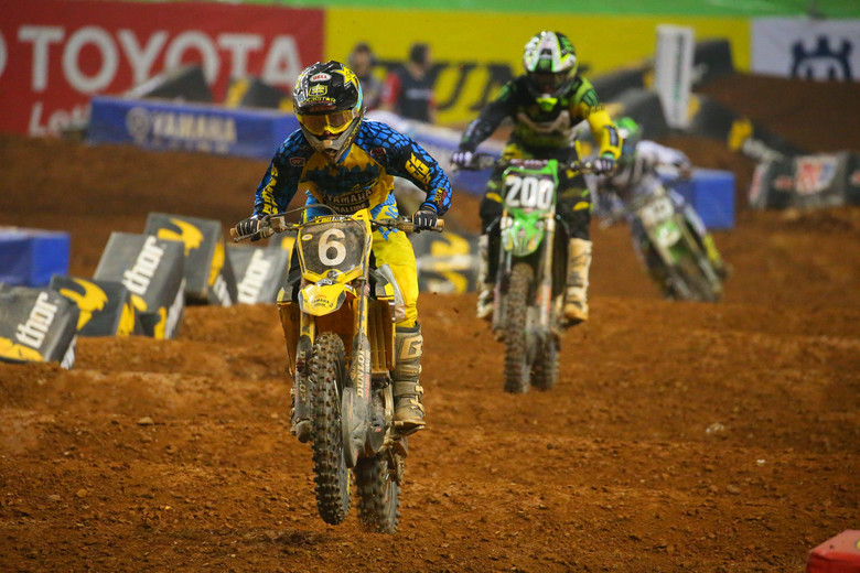Jeremy Martin (Yamalube Star Racing Yamaha) took the first 250 heat race after both Vince Friese (Smartop MotoConcepts Racing) and Arnaud Tonus (Monster Energy Pro Circuit Kawasaki) had taken turns up front.