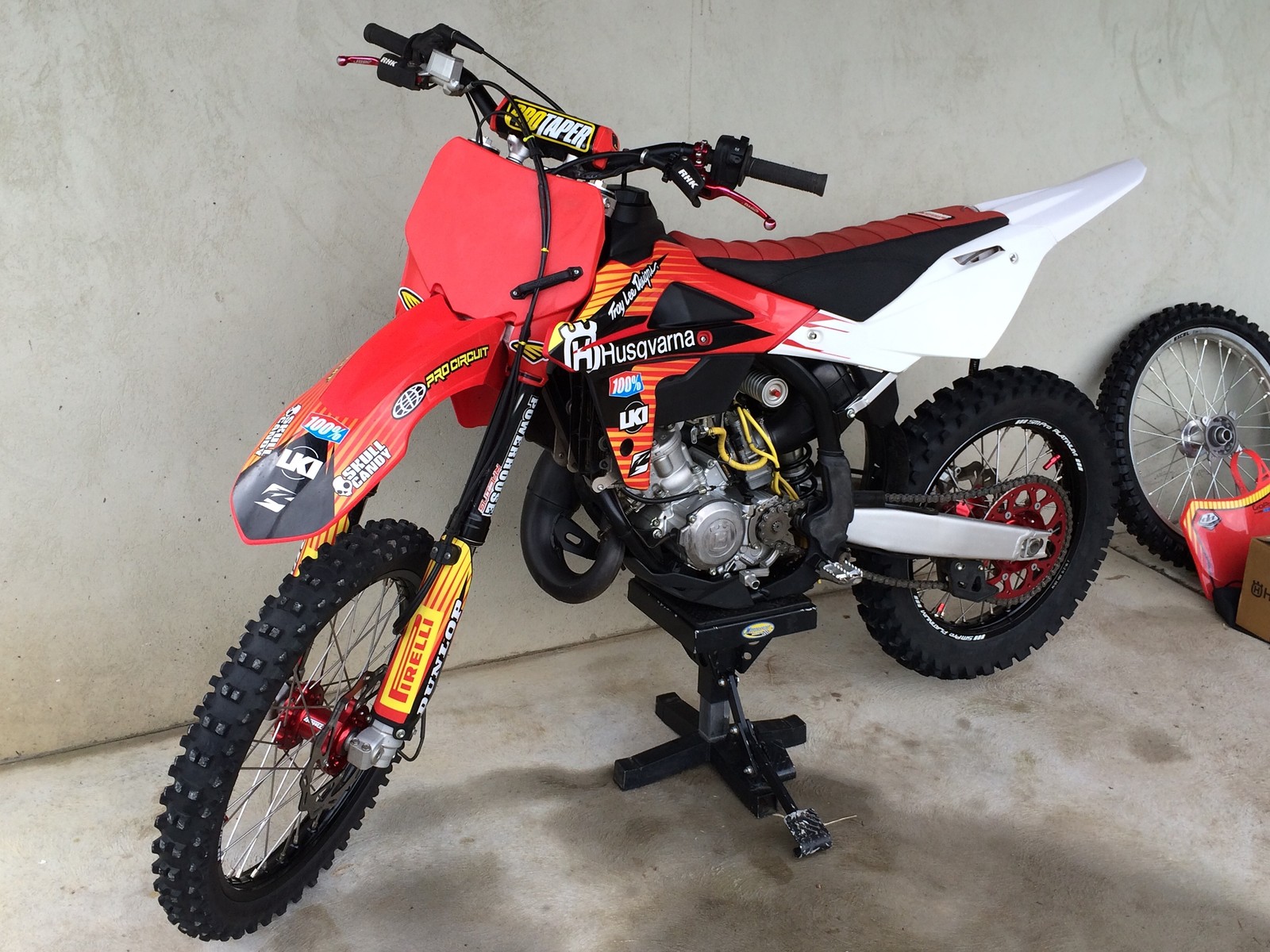 Les Plus belles Husaberg et Husqvarna!!! - Page 6 S1600_image