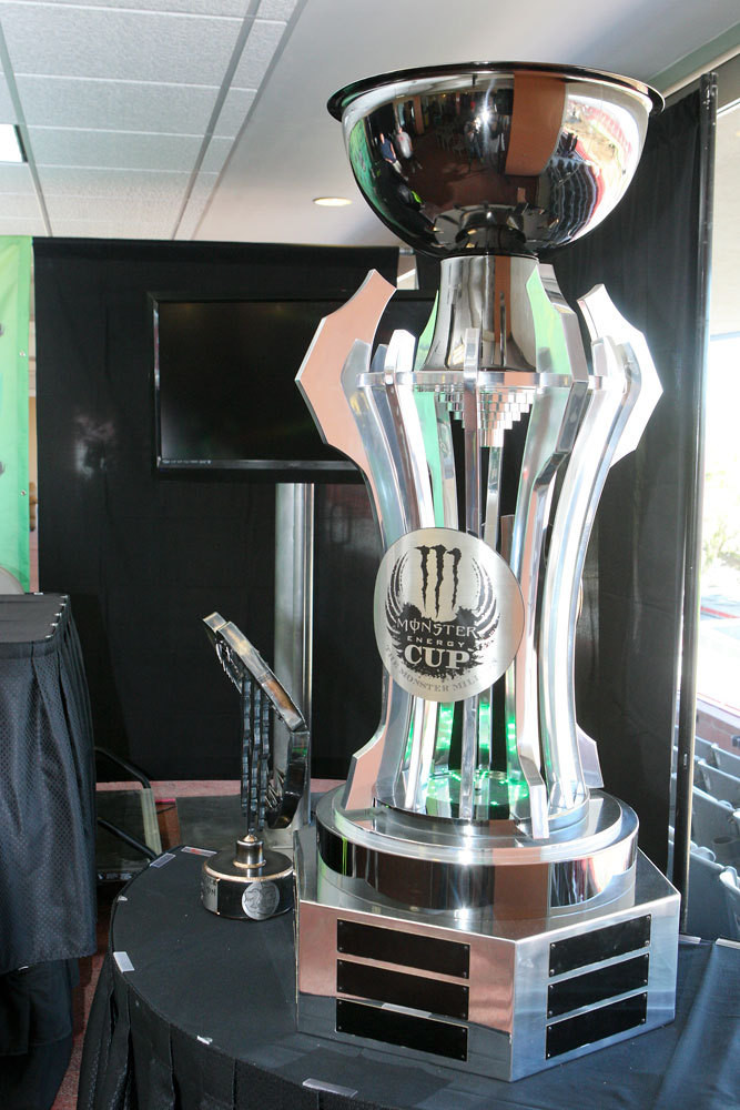 Monster Energy Cup Series Trophy (Thursday) r/NASCAR