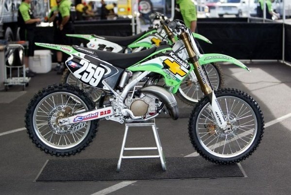 biggest 125 motorbike