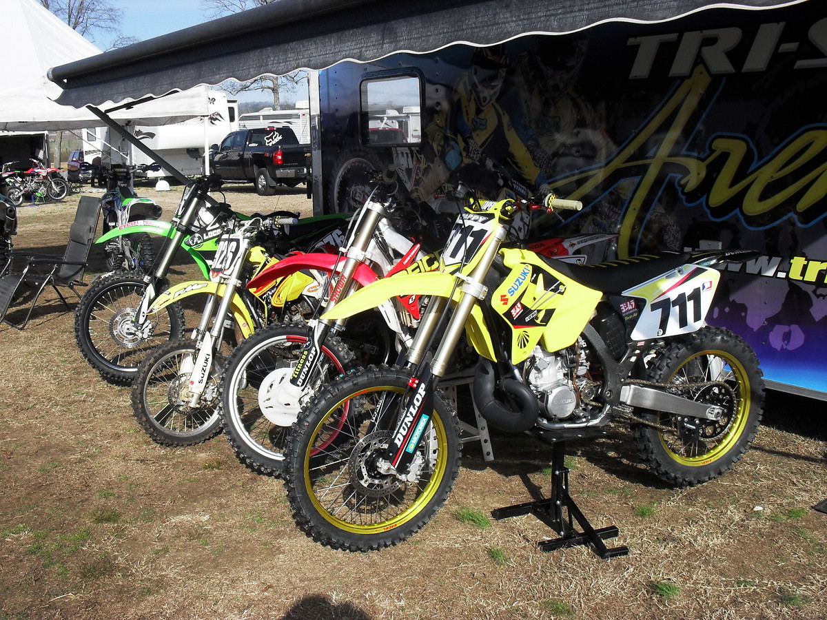 rm 100 dirt bike