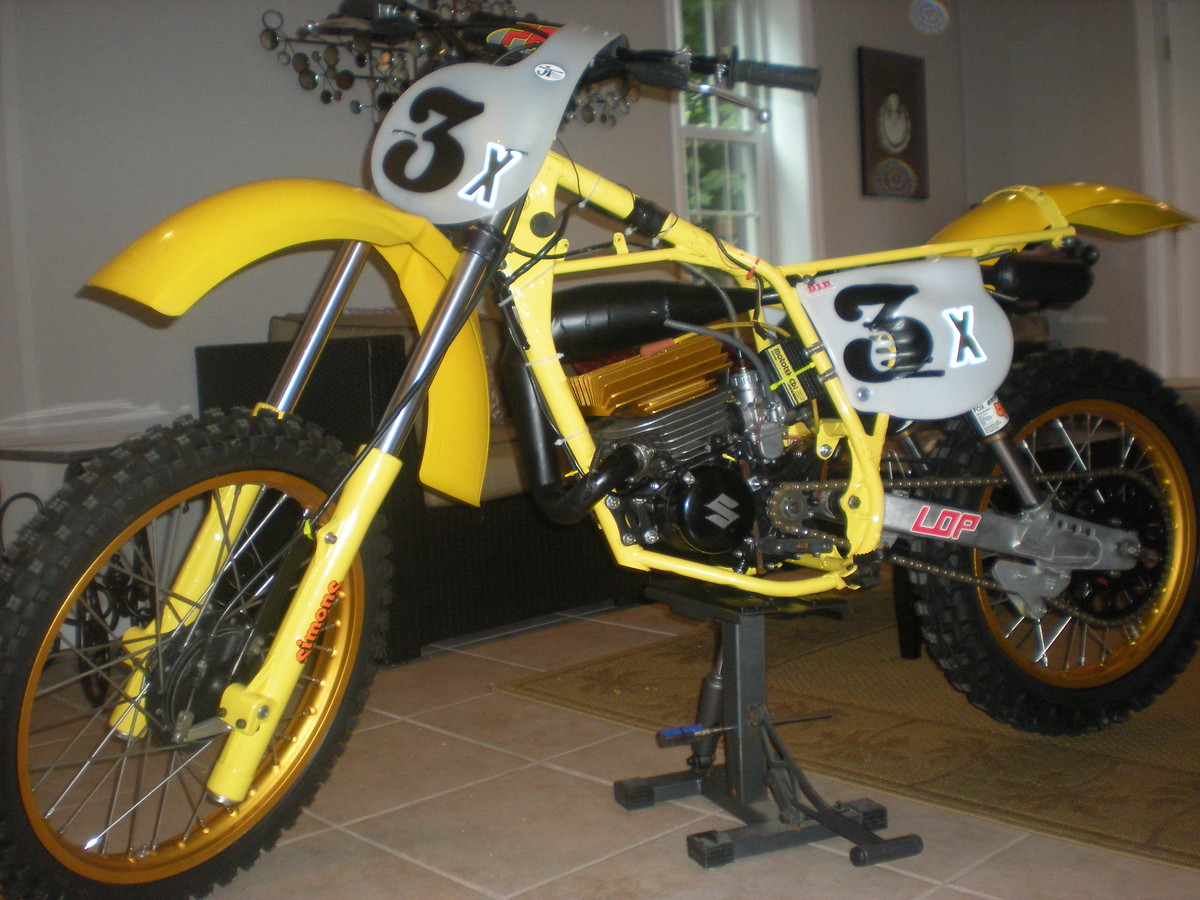 sy 1977 Suzuki RM125 Moto-X-Fox - Old School Moto - Motocross