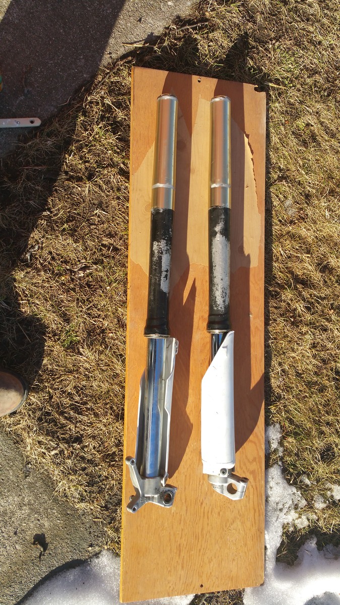 How do you strip off the protective fork coating? MotoRelated