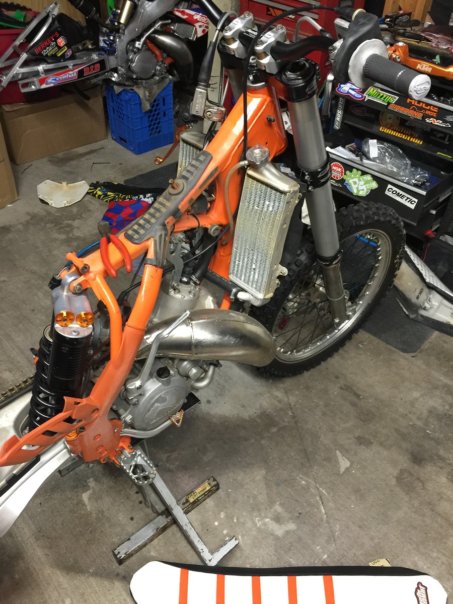 ktm 125 frame
