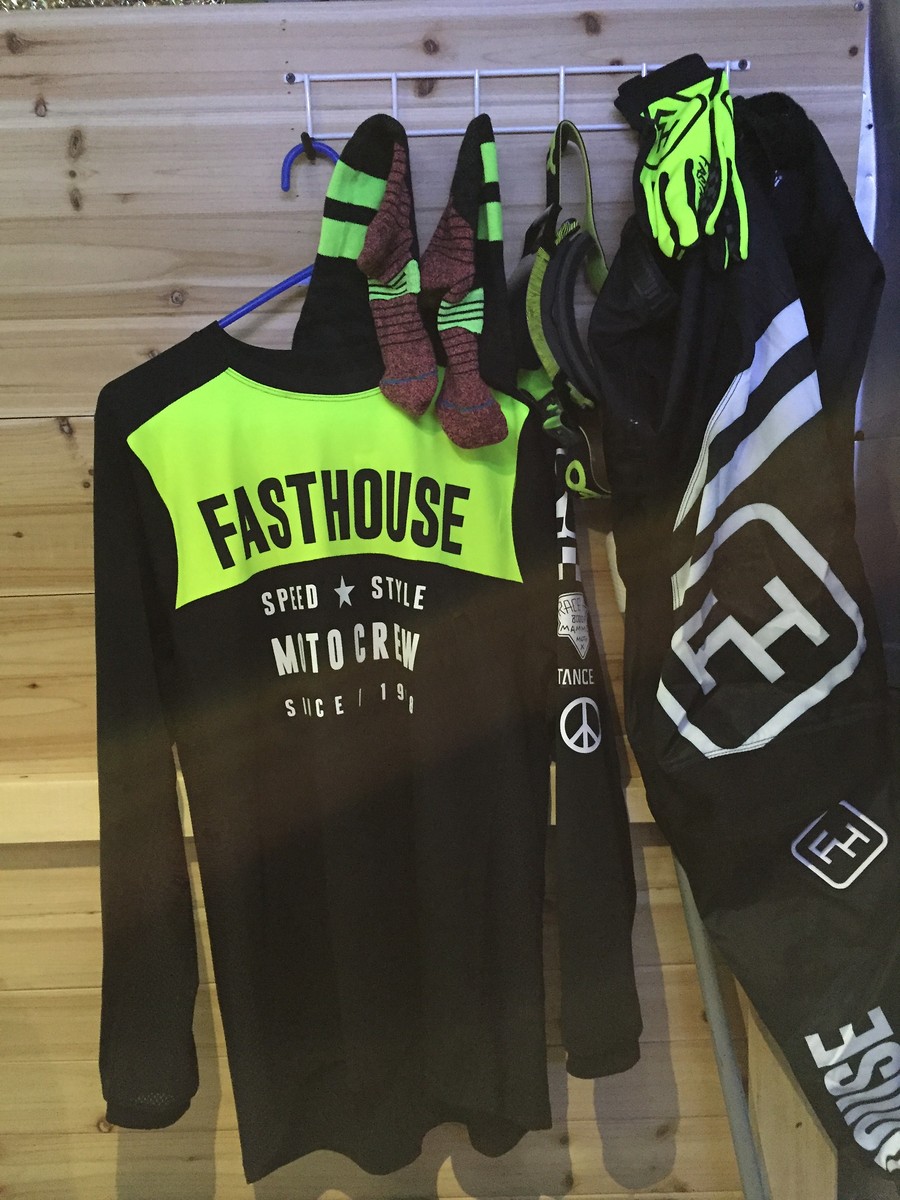 mongoose vault bmx bike