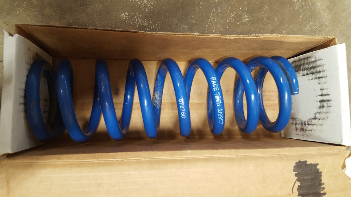 Race tech showa shock spring 6.0 mmkg For Sale/Bazaar Motocross