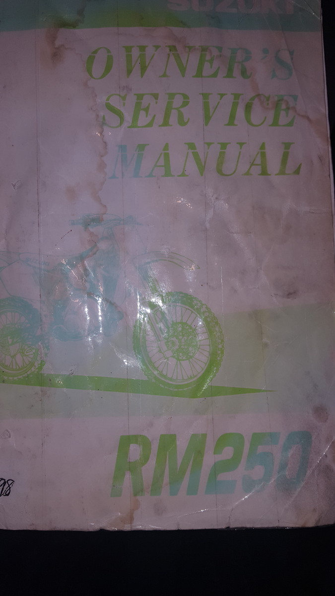 Ive got a decent condition service manual (1998 rm250) to whomever wants it . I think i can get it in one of those 5 dollar "mail anywhere" envelopes lol.