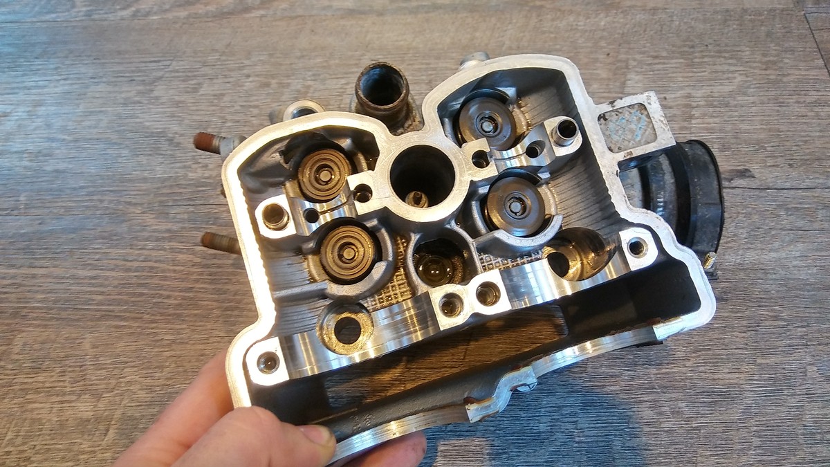 2006 2008 Kx250f Cylinder Head with Valves For Sale/Bazaar