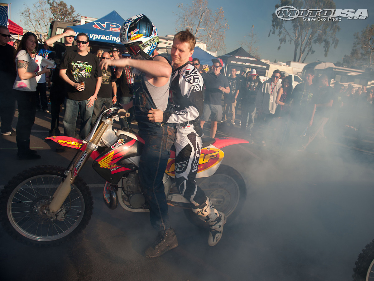 THE MAN says bring back 2 strokes!! MotoRelated Motocross Forums / Message Boards Vital MX