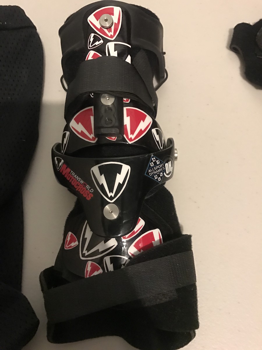 Wrist braces allsport For Sale/Bazaar Motocross Forums / Message