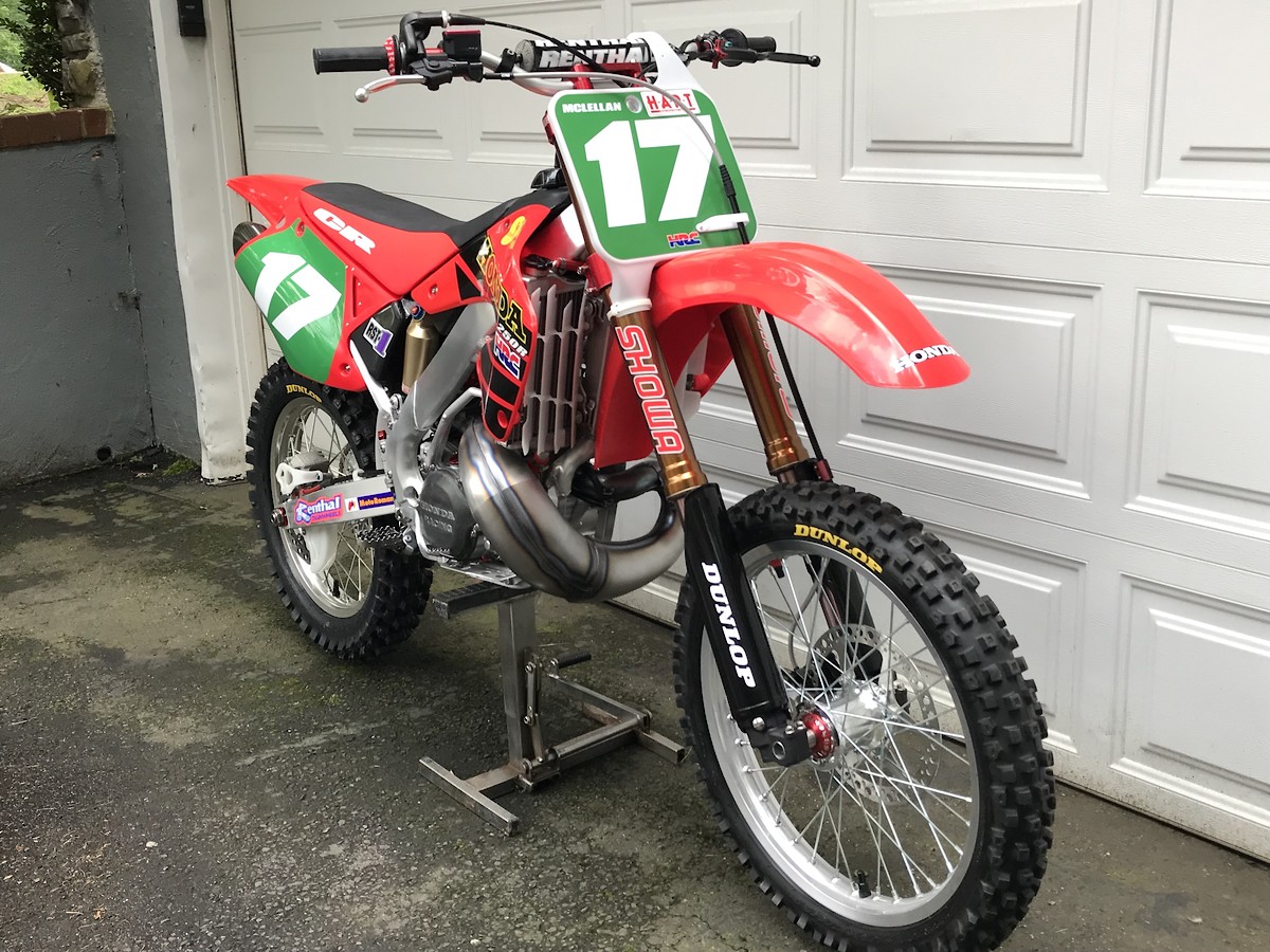Japan 2000 RC250M factory replica - finished pics from 2001