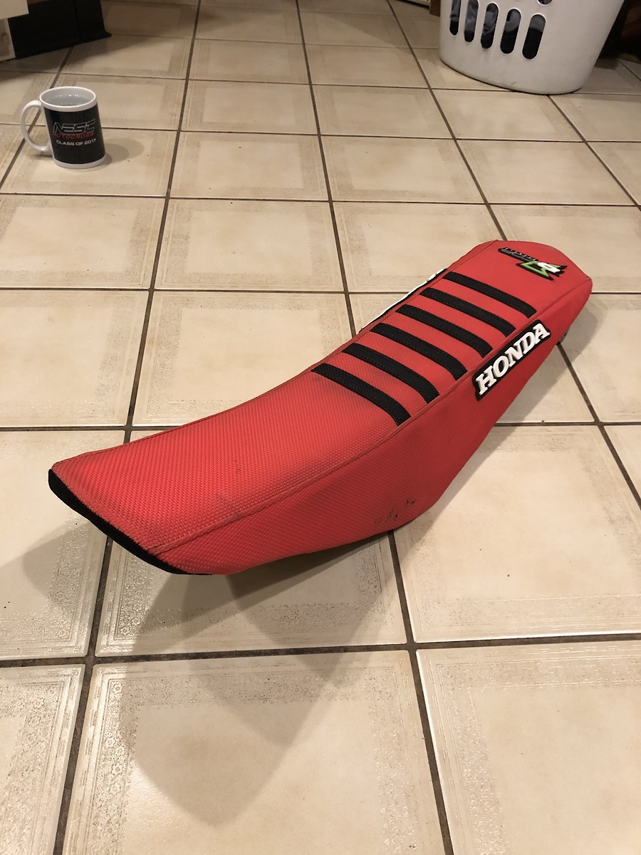 honda bike seat