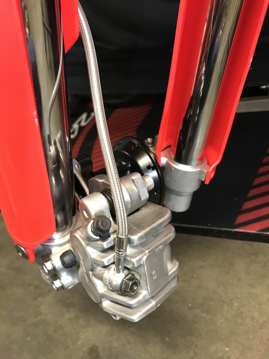 1992 CR 125 Restoration: Photo shoot in my garage P.6 - Bike Builds