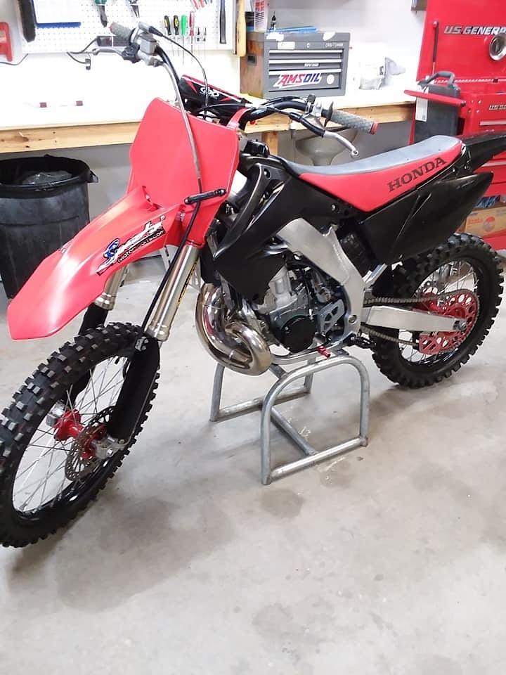 Super clean 2002 cr250 located in NM For Sale/Bazaar Motocross