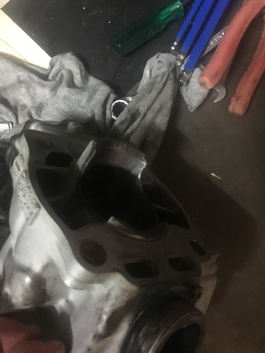 need help finding a yz250 2t cylinders in Australia ? Tech Help/Race