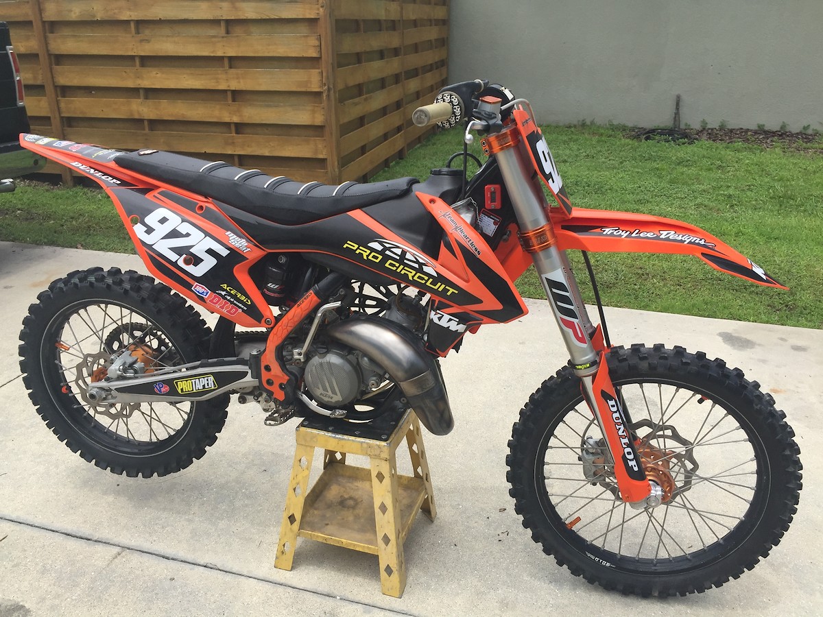 Who Do You Use For Semi Custom Graphics Moto Related Who Do You Use For Semi Custom Graphics