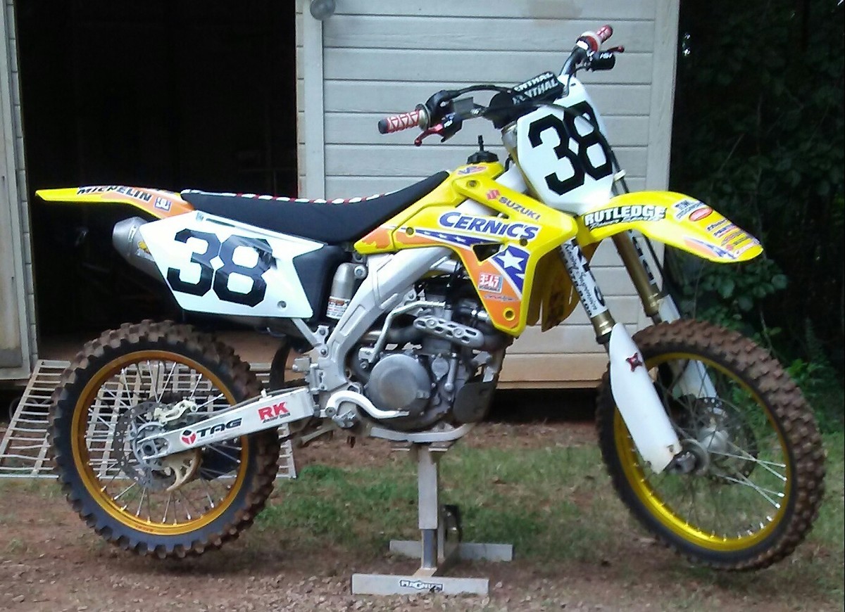 How Much Does A Rmz450 Weight