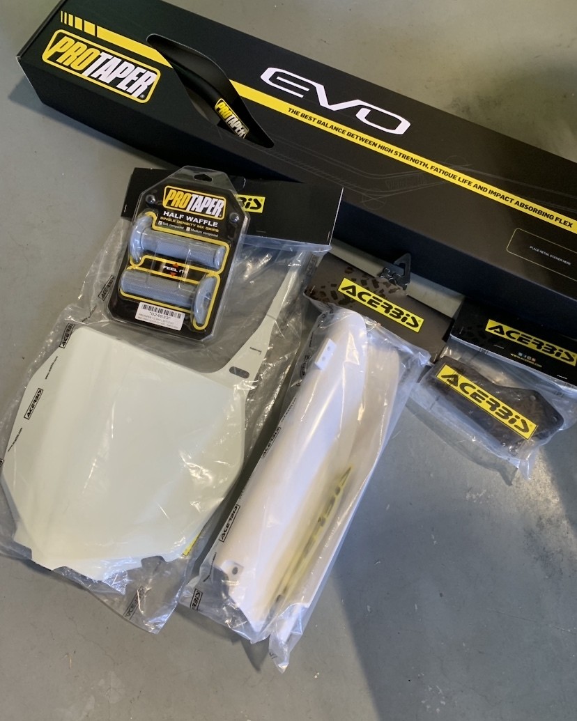 Factory RM250 RC4 replica Update (Hinson works cover, carbon disc guard