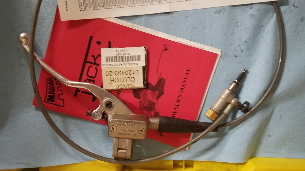 Magura hydraulic clutch. Suzuki and Yamaha two strokes and more For