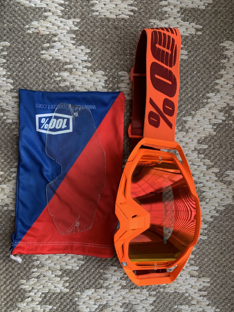 Alpinestars SM10 sz L and 100 goggles For Sale/Bazaar Motocross