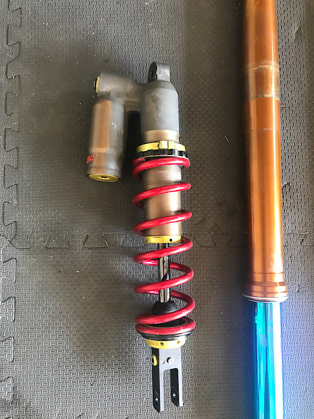 Showa 47 mm Staubkappen Gabel Suzuki RM RMZ RM-Z 125 250 450 Showa 47 mm Staubkappen Gabel Suzuki RM RMZ RM-Z 125 250 450