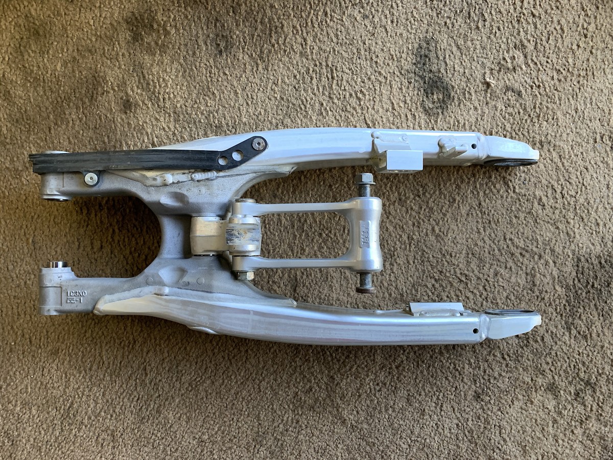 2019 YZ250 swingarm/linkage for sale For Sale/Bazaar Motocross