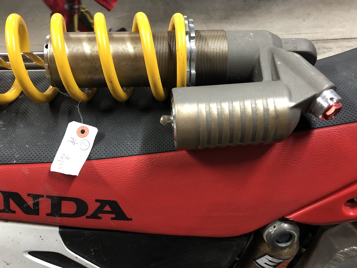 Showa A kit CR/CRF and Factory KYB shock CR CRF For Sale/Bazaar