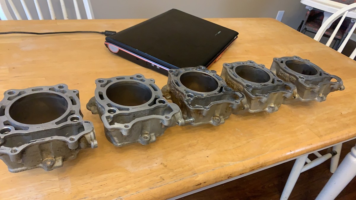 Have 4x good condition usable cylinders for 1418 yz250f For Sale