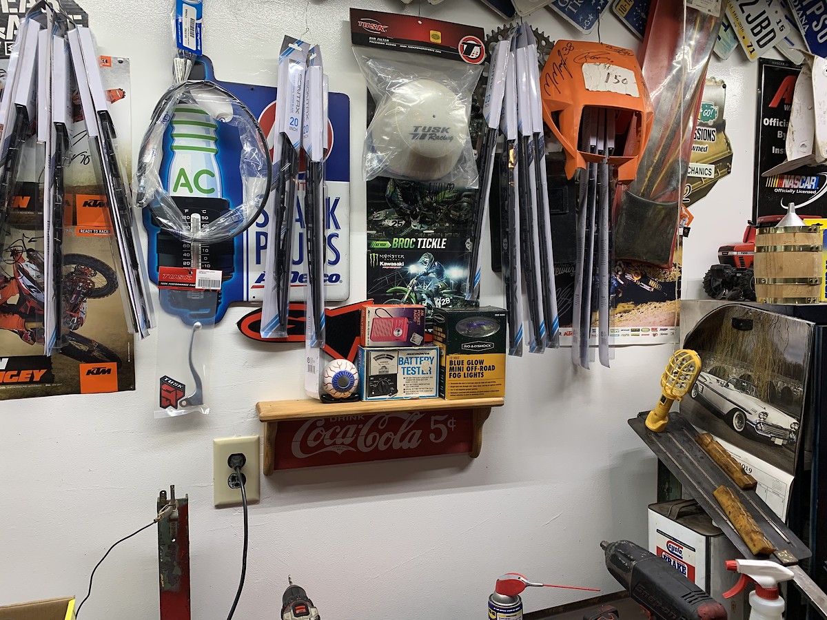 motocross parts shop