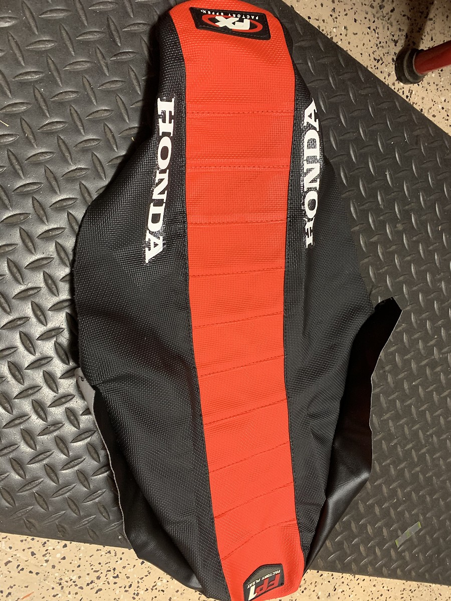 crf250r seat cover