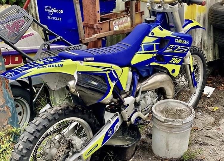 Does anyone recognize this seat cover? MotoRelated Motocross