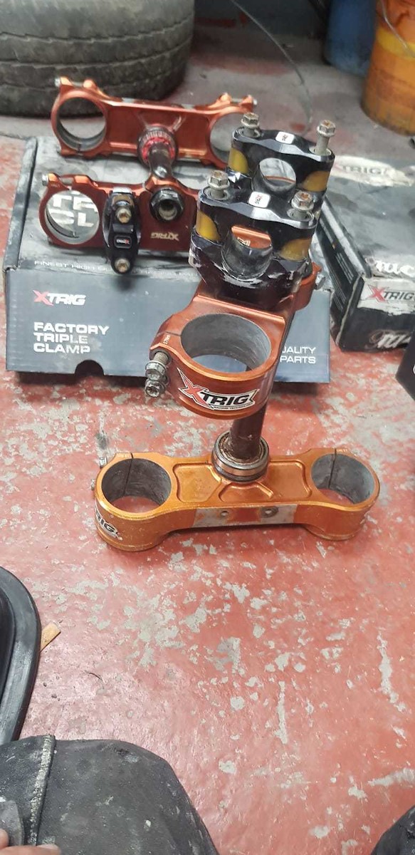 2 x sets of ktm xtrig clamps rocs pro For Sale/Bazaar Motocross