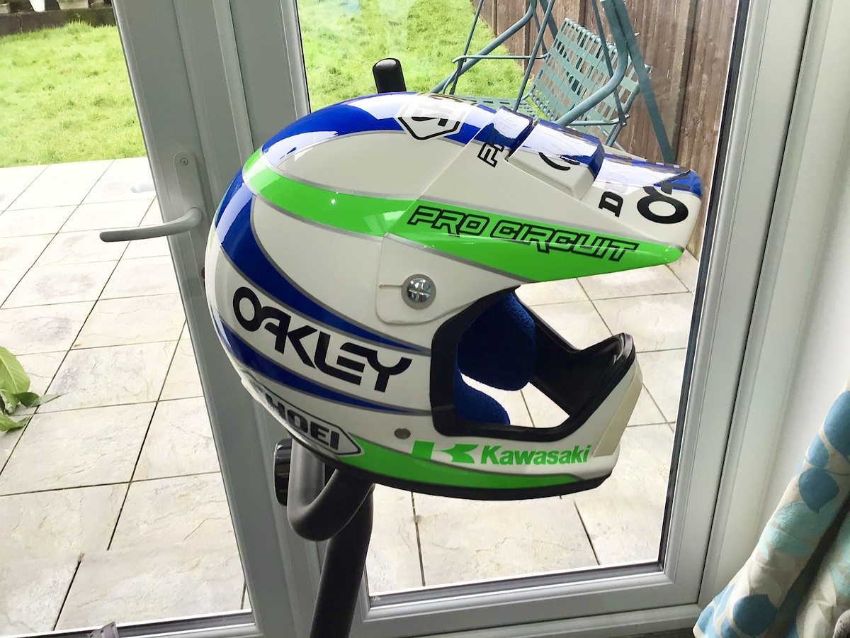 I don�t have these helmets….does anyone know who has any I don�t have these helmets….does anyone know who has any