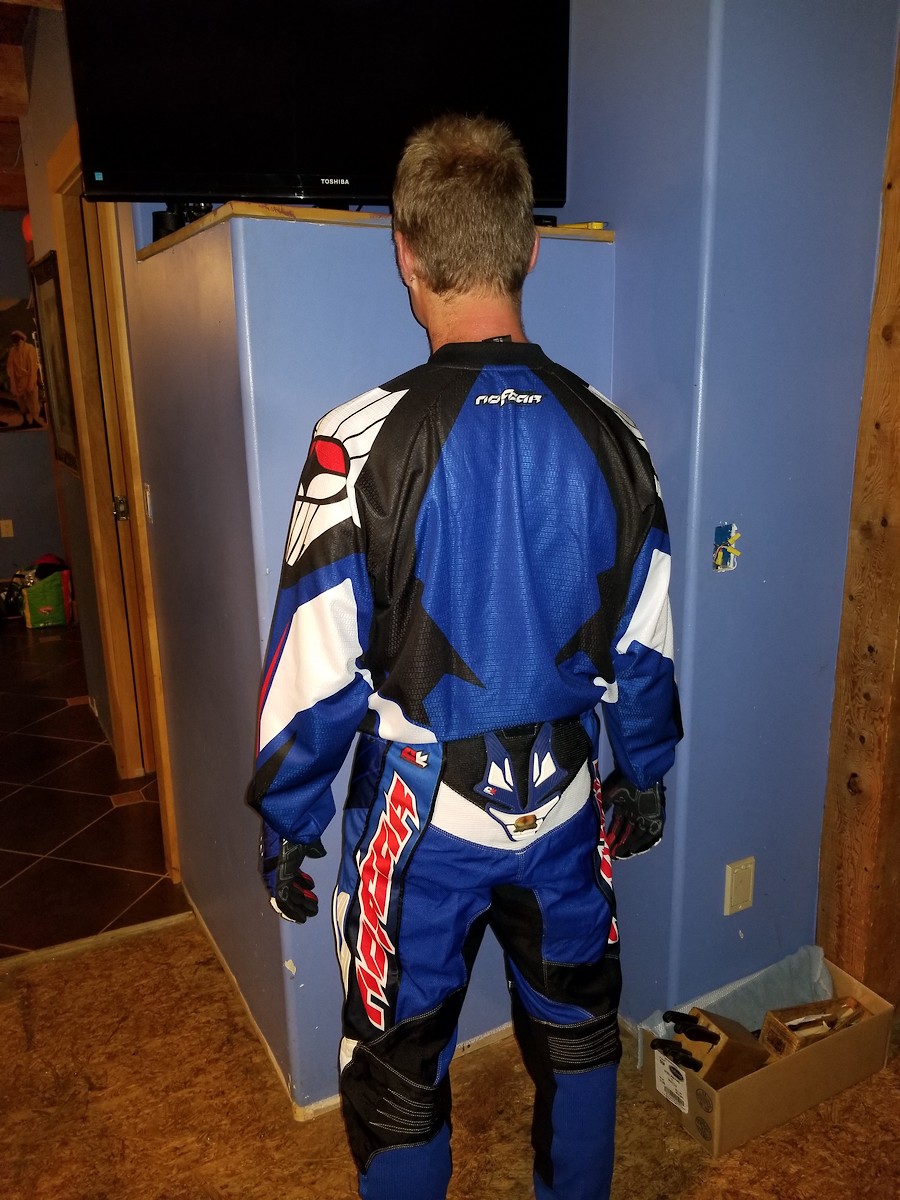 New No Fear Gear 34 pant, XL jersey, gloves For Sale/Bazaar