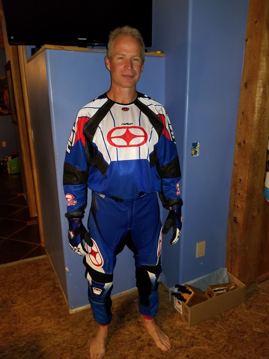 New No Fear Gear 34 pant, XL jersey, gloves For Sale/Bazaar