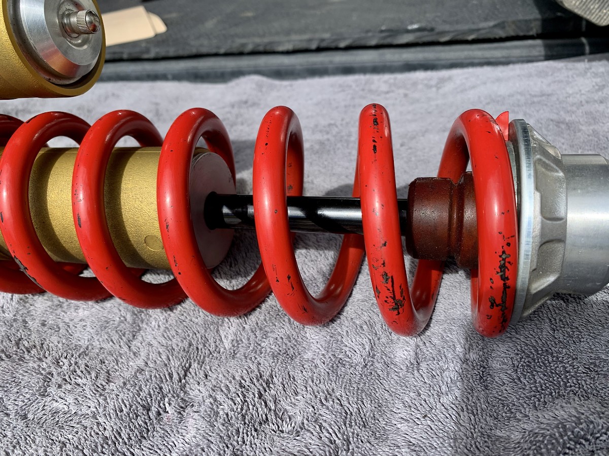 FS 2014+ YZF ‘Factory Connection’ DLC/Anodized KYB Rear Shock For