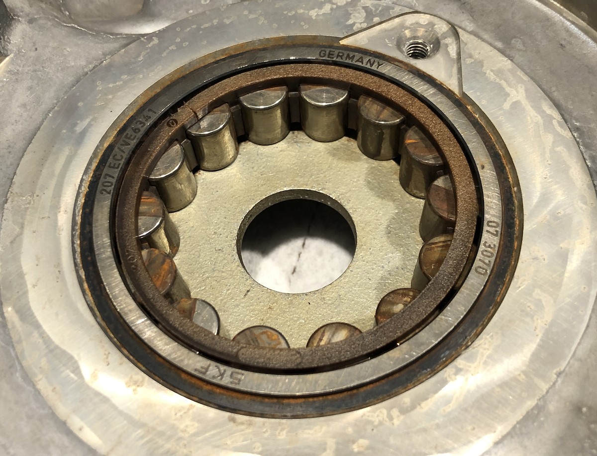 KTM engine bearings will NOT come out Tech Help/Race Shop Motocross