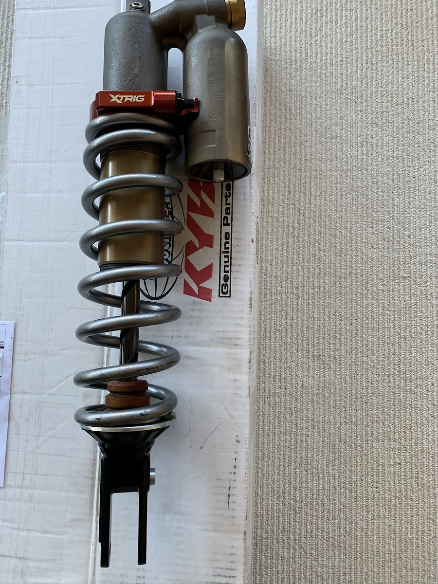 KYB Factory Kit Shock KX250F (0920)/KX450 (0918) For Sale/Bazaar