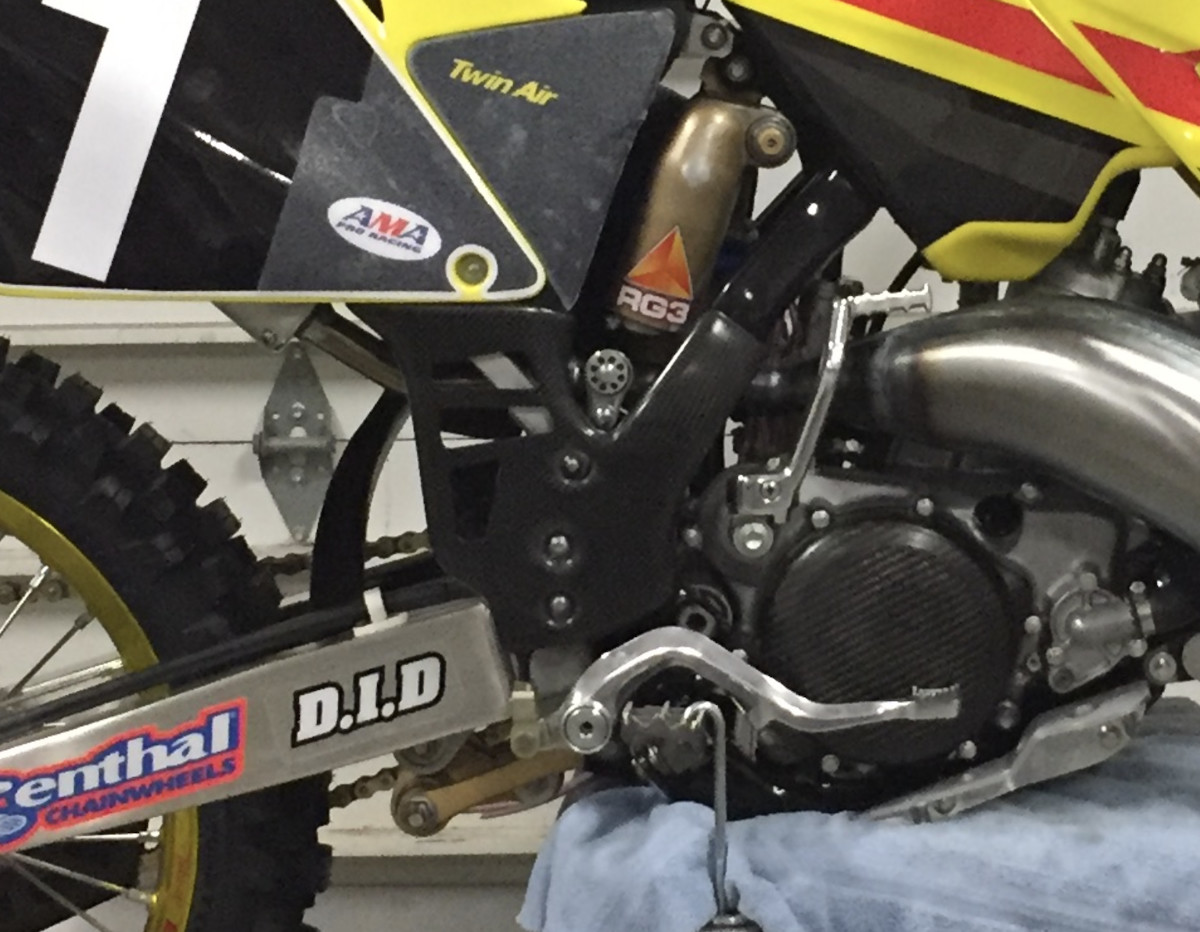 Trying to find frame guards for 2005 Suzuki RM125 For Sale/Bazaar