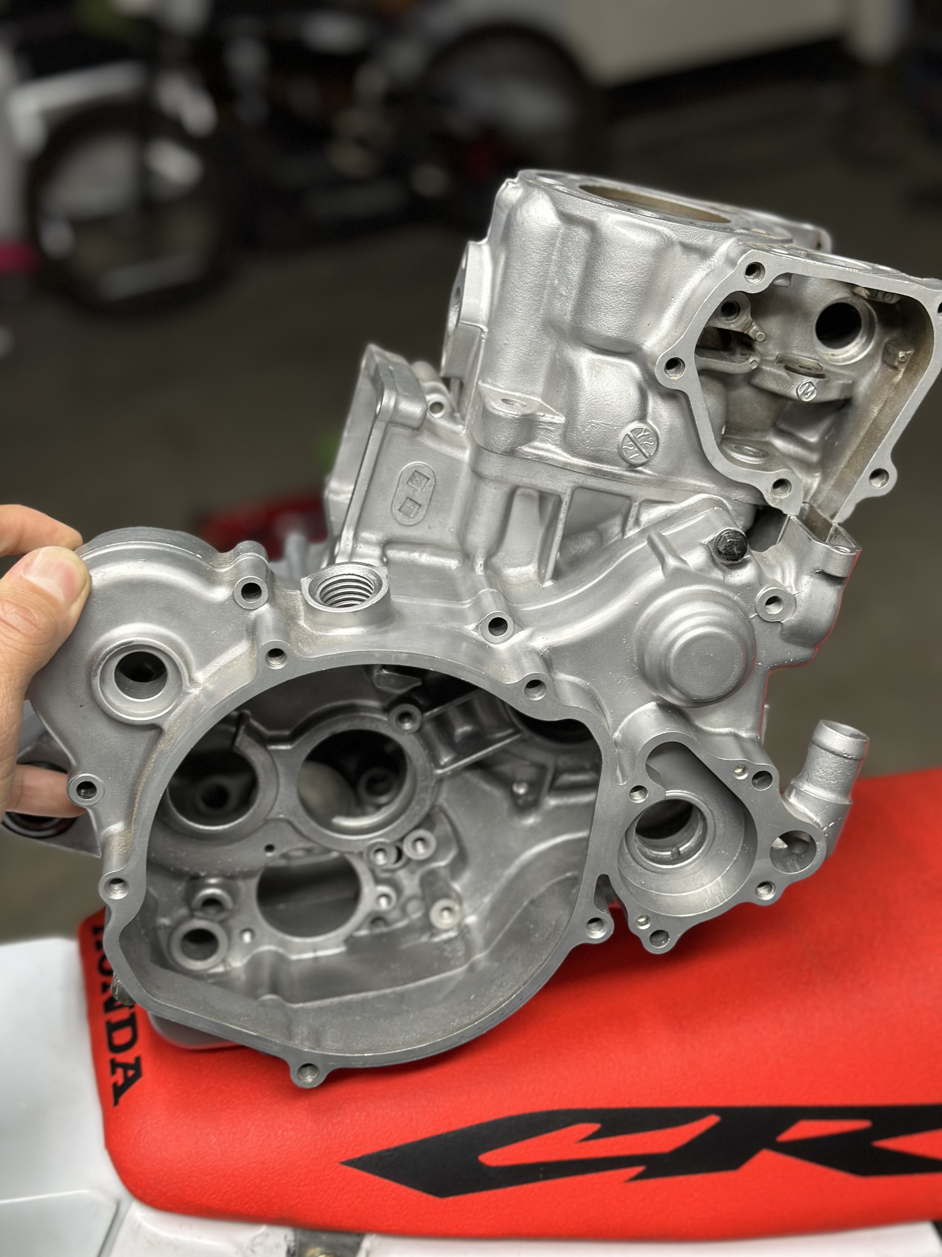 1996 CR125 Engine Cases For Sale/Bazaar Motocross Forums / Message