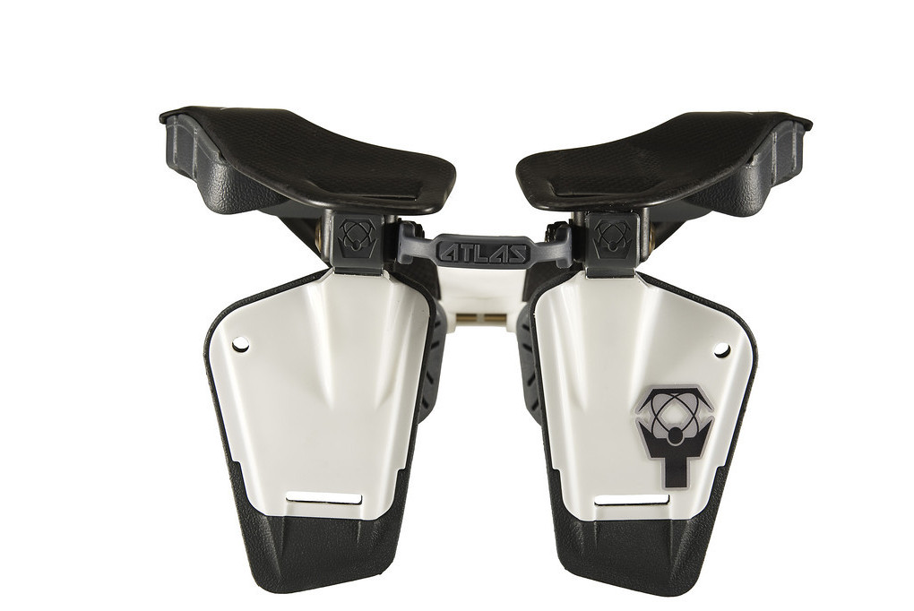 2017 Unisex-Adult Whiteout White Atlas Brace Technologies Carbon Brace White, Small