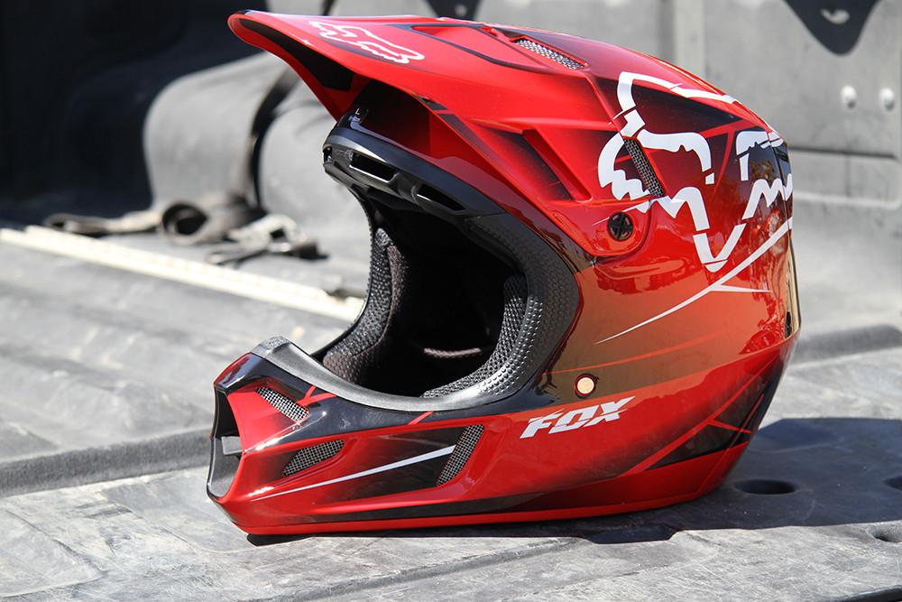 Tested Fox Racing V4 Helmet Motocross Feature Vital MX