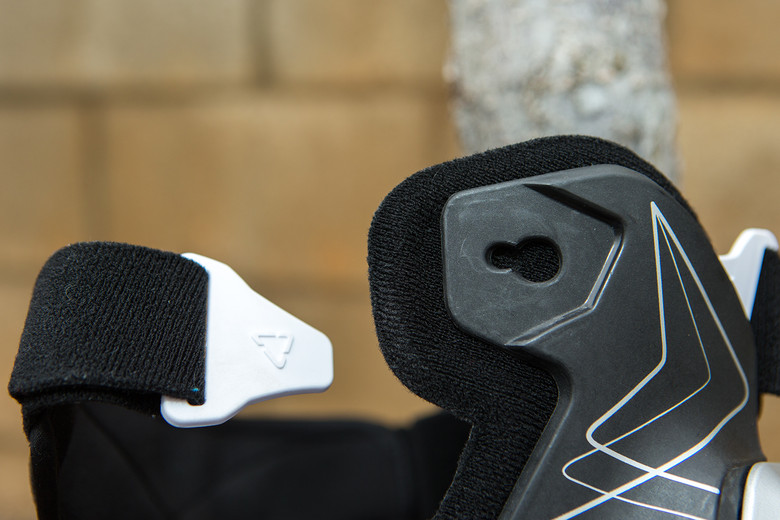 Leatt CFrame Knee Braces Reviews, Comparisons, Specs Motocross