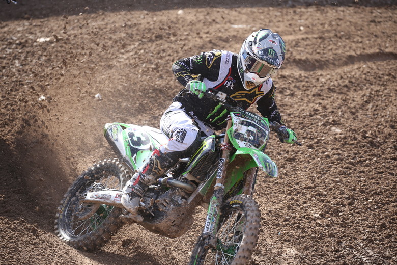 Eli Tomac looks to be getting along well with the 2019 Kawasaki.