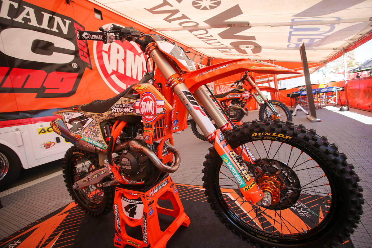 The Rocky Mountain ATV-MC/KTM/WPS crew always does a good job, including a seat ID stripe embroidered with Blake's name.