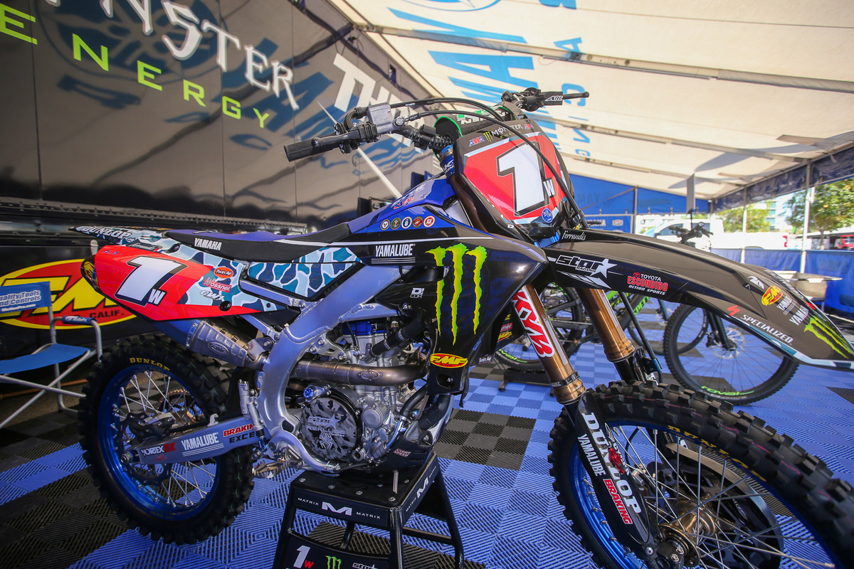 The red plate moved over to Dylan Ferrandis after Oakland, and it looked good on his Monster Energy Star Racing Yamaha. The camo here matched perfectly with the team's Thor gear.