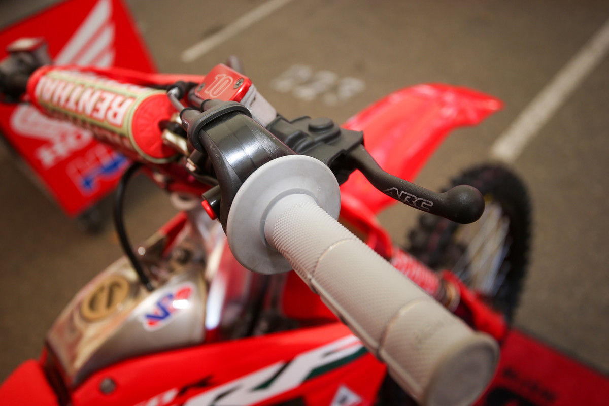 Justing runs his front brake lever really close to his grip, and he also has his throttle tube turned down so that it's extra-thin.