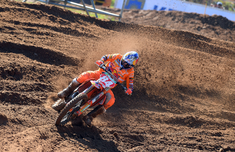 pirelli motocross tyres