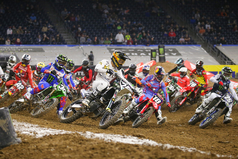 250 Main Event start.